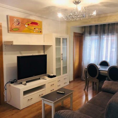 Piso Avenida De Madrid Apartment Zaragoza Bagian luar foto